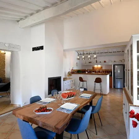 Des Demoiselles En Luberon Casa vacanze Roussillon en Isere